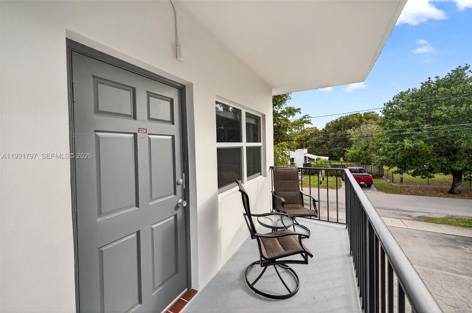 415 NE 2nd Street 224, Hallandale Beach, FL 33009 photo 3