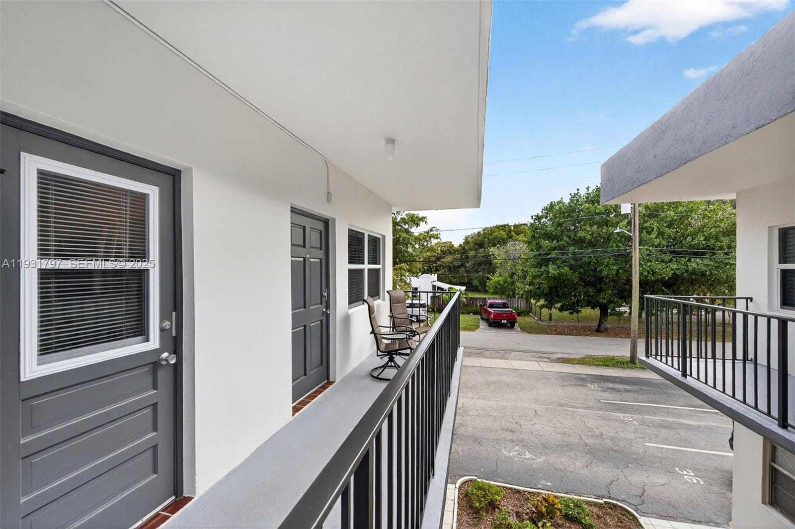 415 NE 2nd Street 224, Hallandale Beach, FL 33009 photo 4