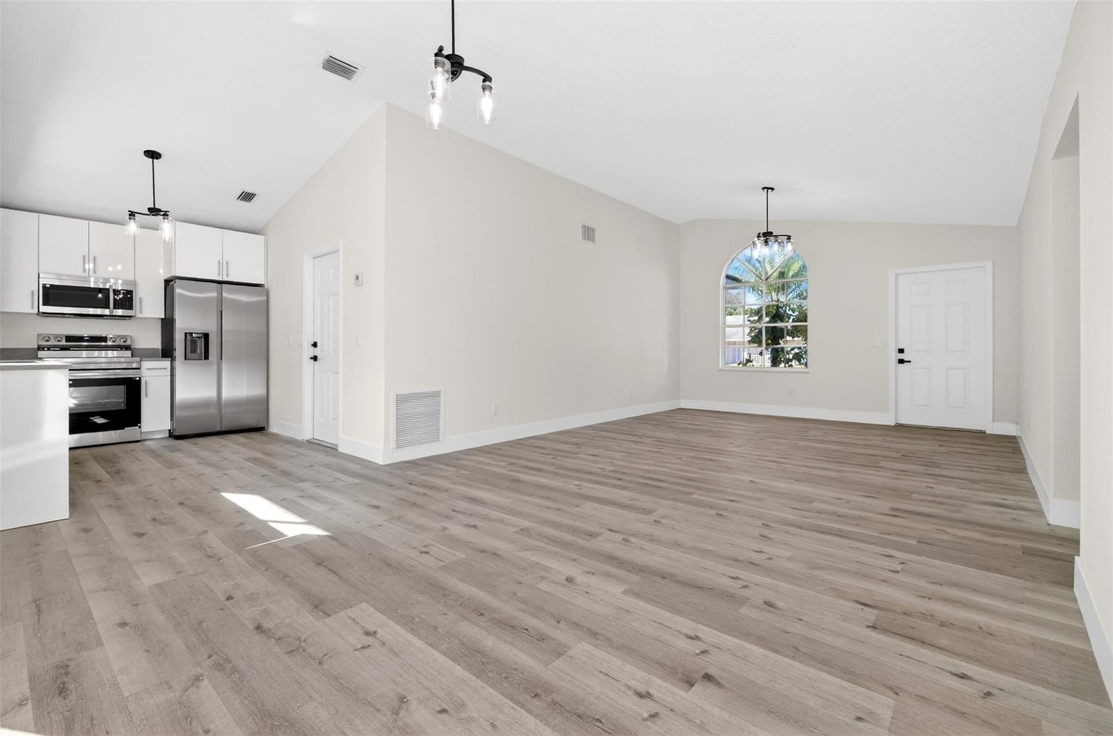 2417 SW Summit Street, Port St. Lucie, FL 34984 photo 15