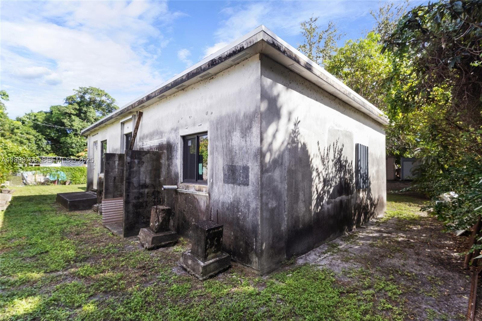1045 NW 52nd Street, Miami, FL 33127 photo 16