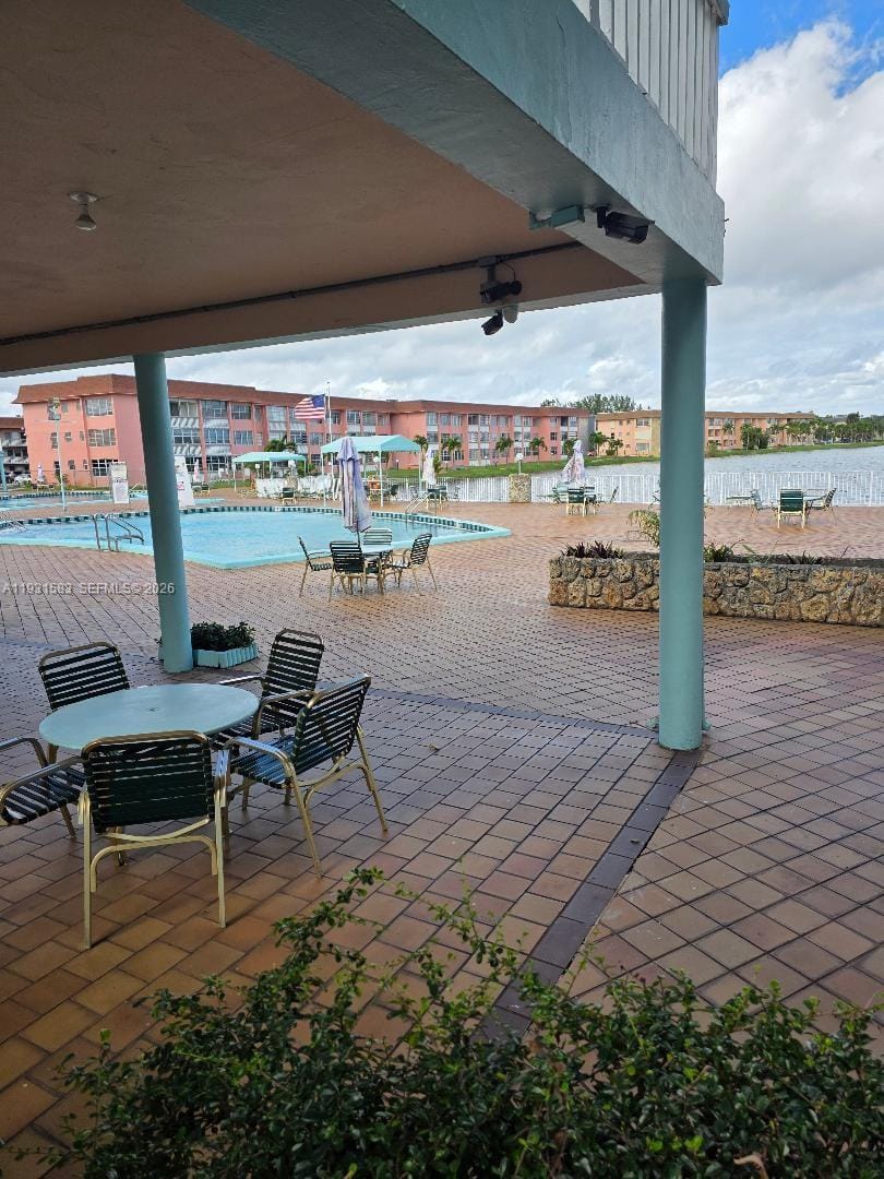 1481 NE Miami Gardens Drive 368 — photo 4