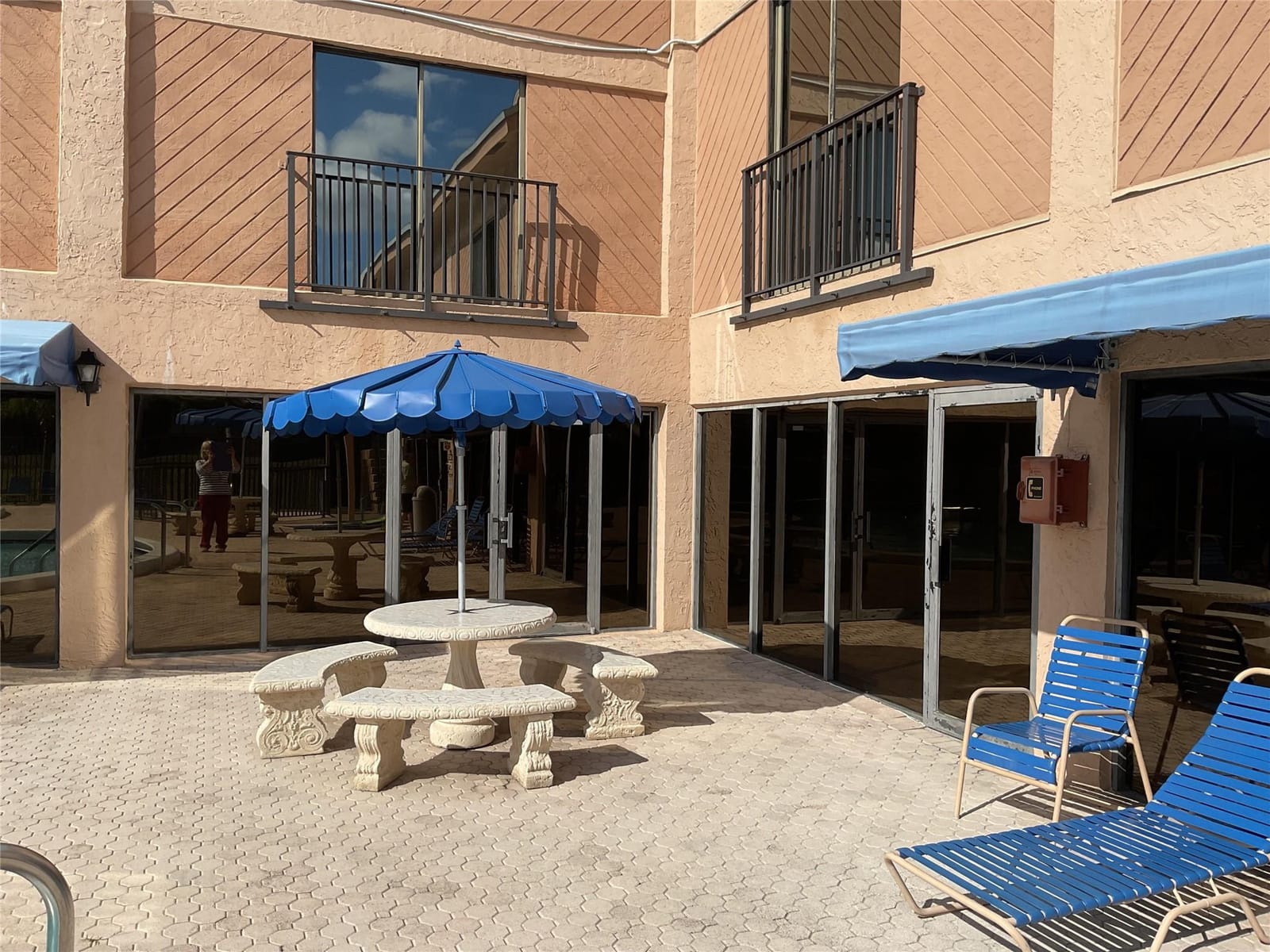 7210 Lake Circle Drive 404 — photo 11