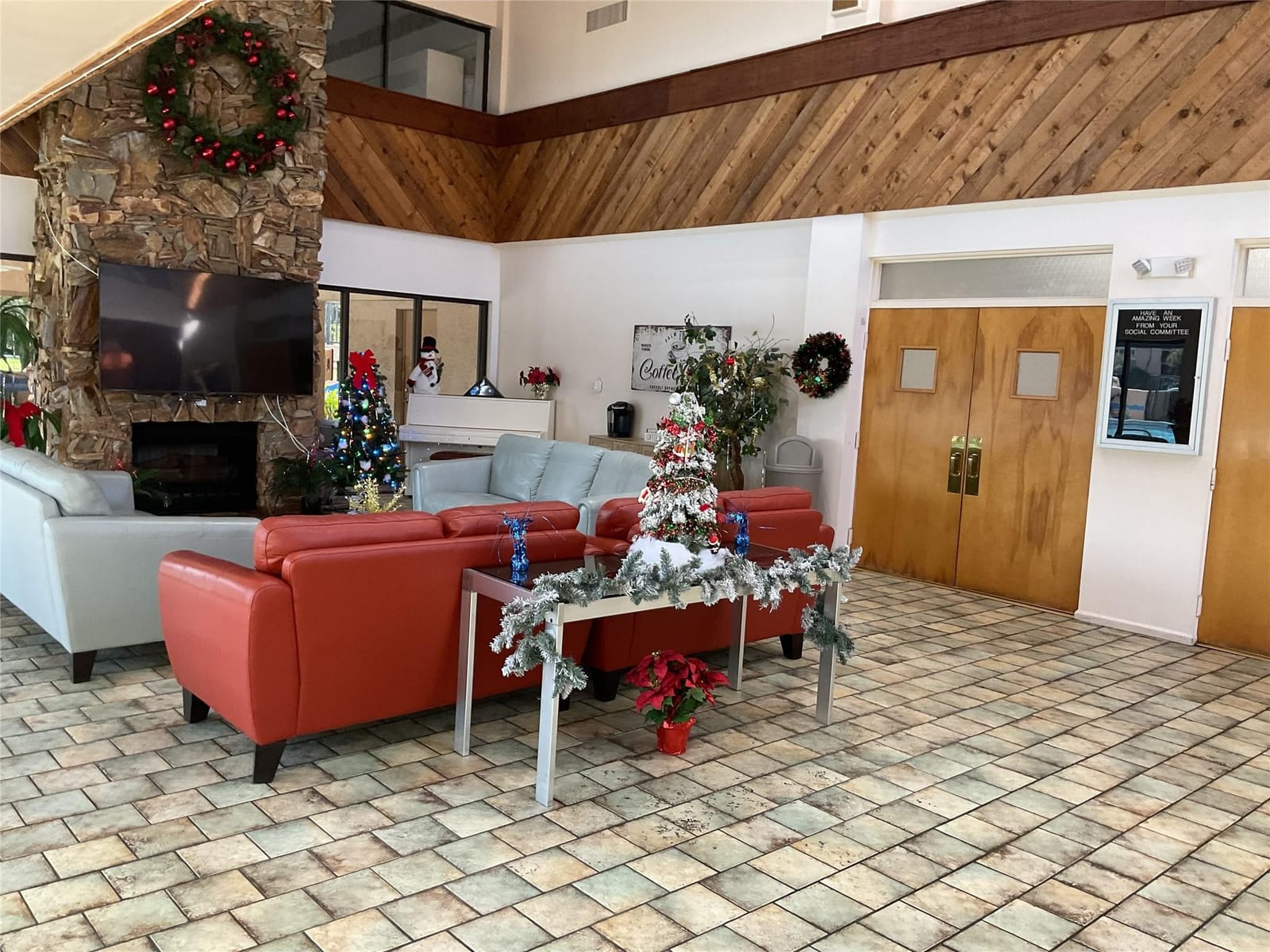 7210 Lake Circle Drive 404 — photo 12