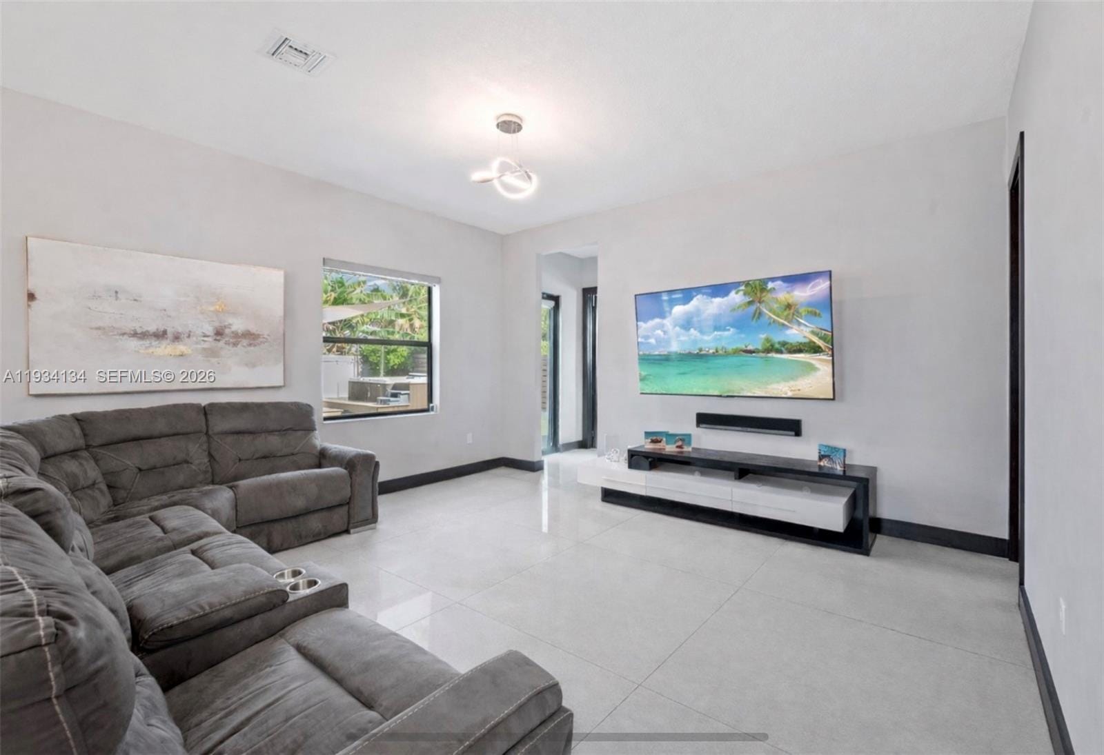 8723 NW 161st Terrace, Miami Lakes, FL 33018 photo 11