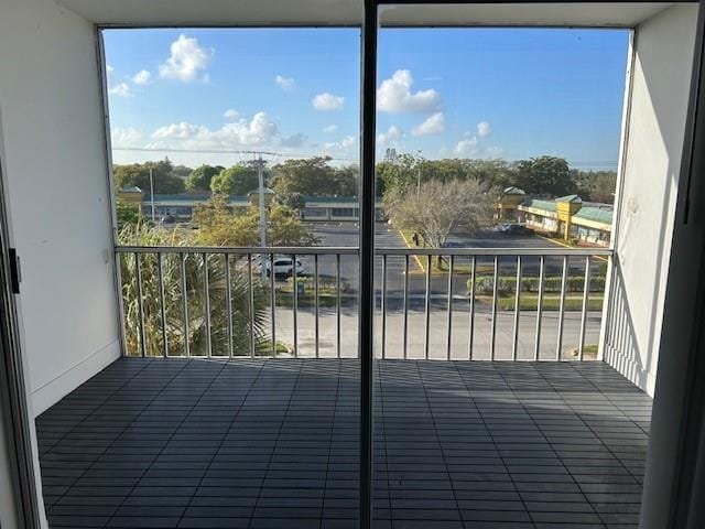 1000 Country Club Drive 403, Margate, FL 33063 photo 16