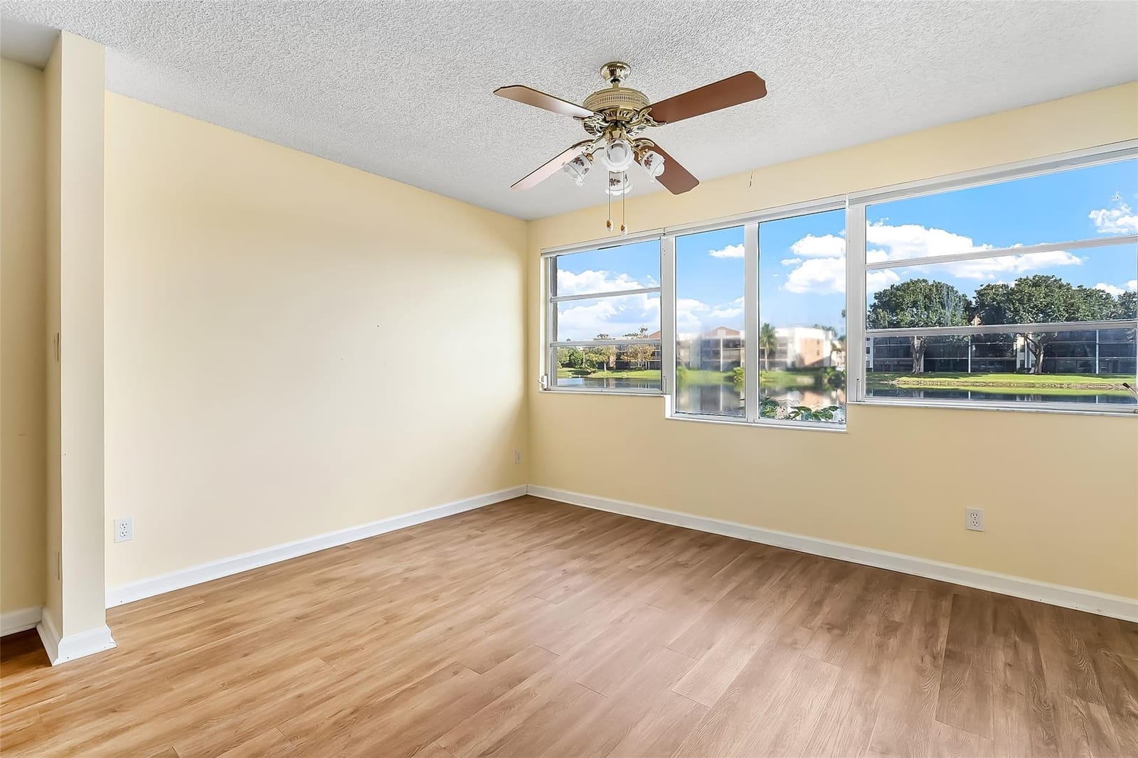 7334 Devon Drive 108, Tamarac, FL 33321 photo 2