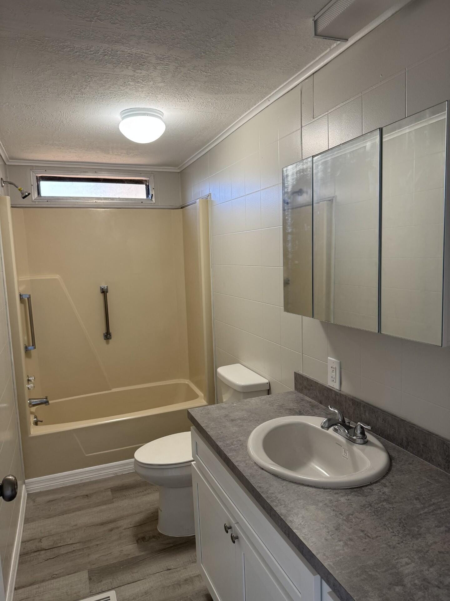 19 La Viilla Court — photo 11