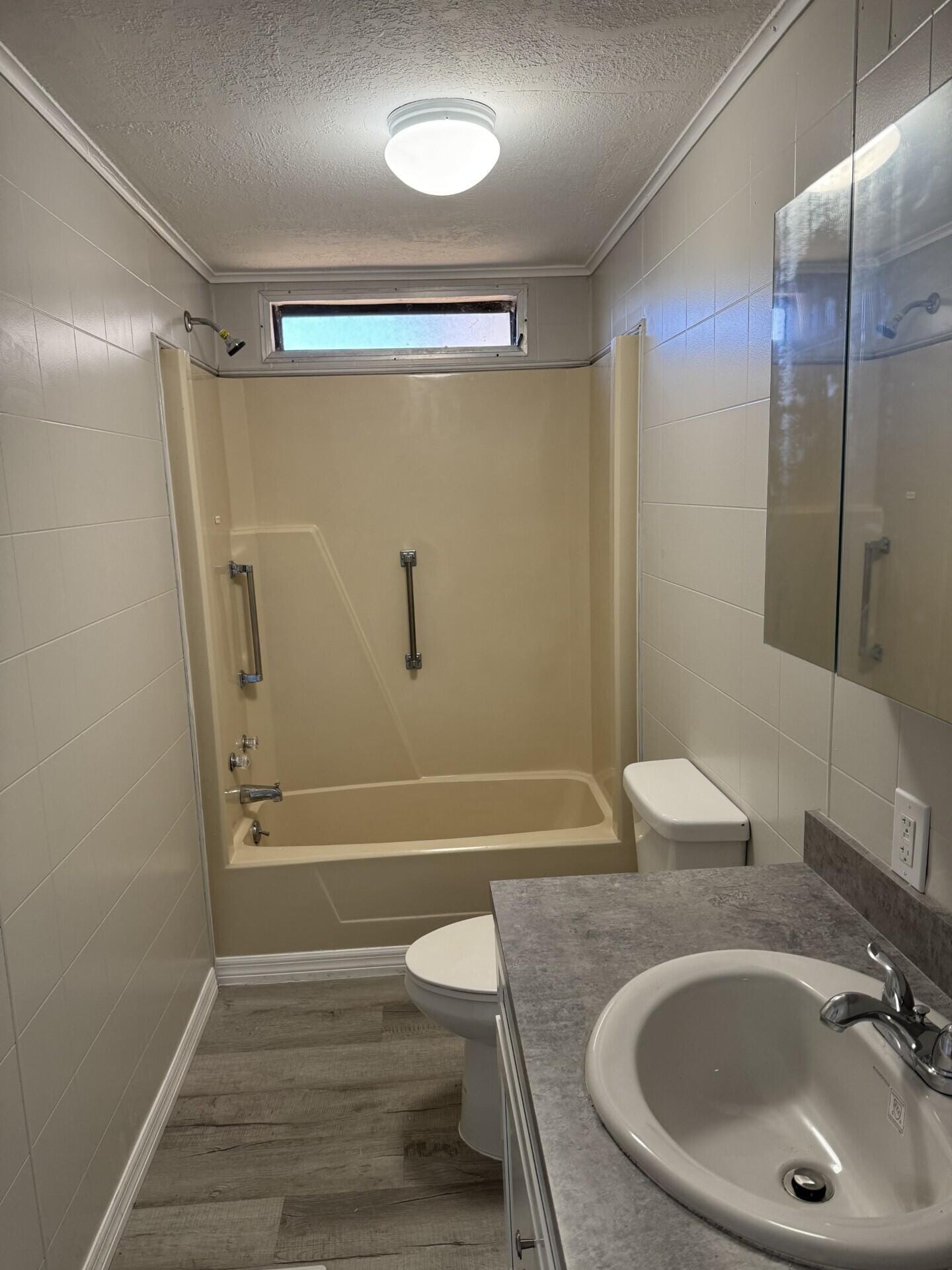 19 La Viilla Court — photo 12