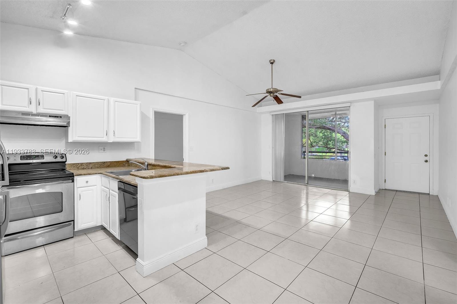 811 Lyons Road 20203, Coconut Creek, FL 33063 photo 9