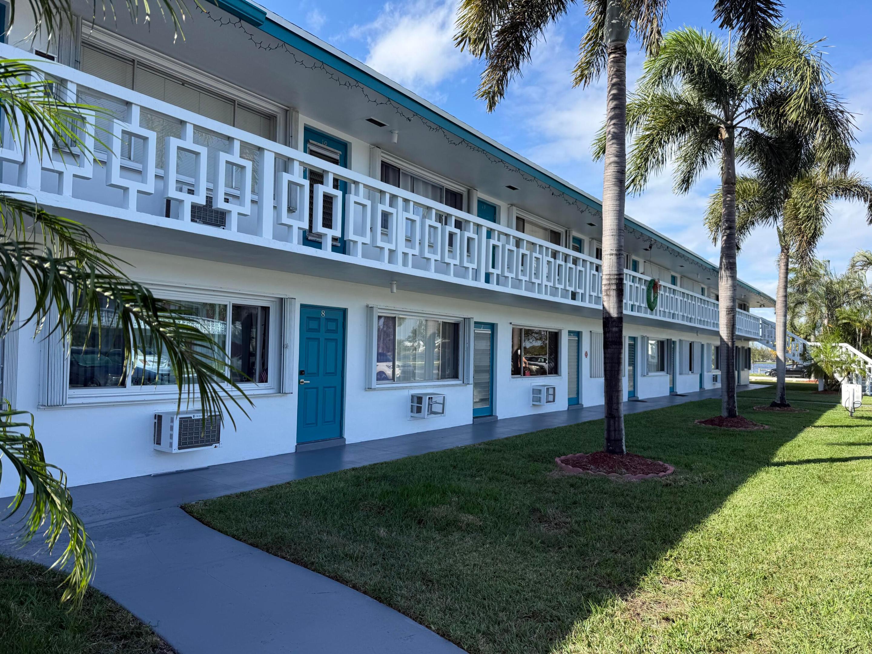 2204 Lake Osborne Drive 5, Lake Worth Beach, FL 33461, Lake Worth Beach