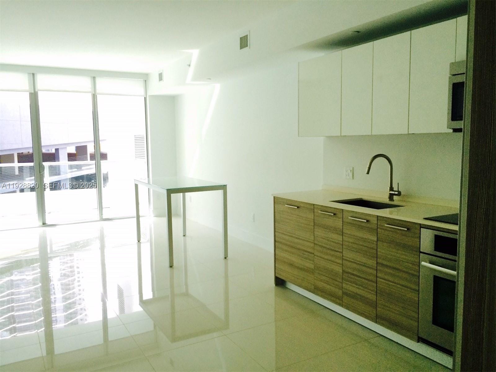 1300 Brickell Bay Drive 1100 — photo 2