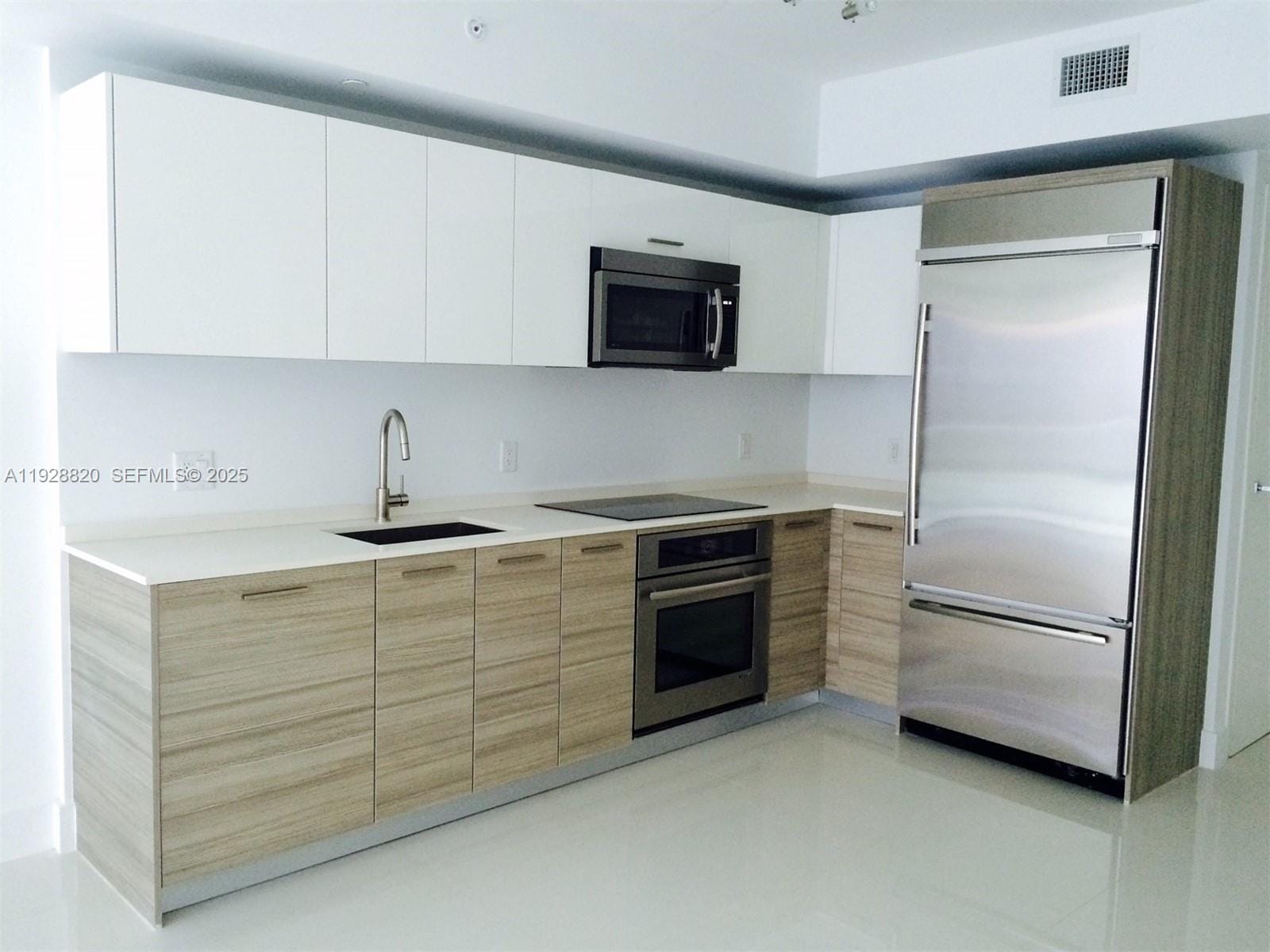 1300 Brickell Bay Drive 1100 — photo 3
