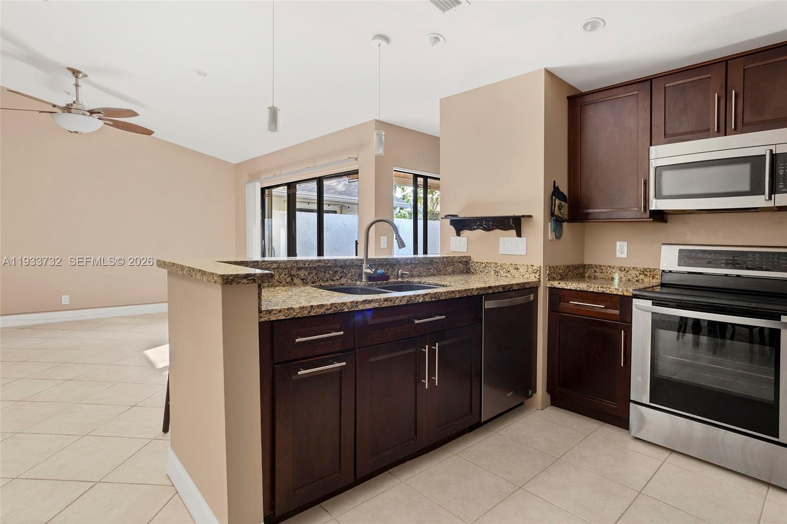 3074 S Oakland Forest Drive 702, Oakland Park, FL 33309, Oakland Park