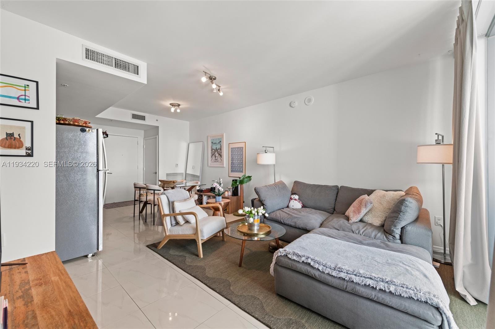 90 SW 3rd Street 2109, Miami, FL 33130 photo 17
