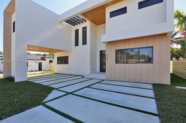 2324 SW 26th Street, sold in Silver Bluff Est-Sec B, Miami, FL