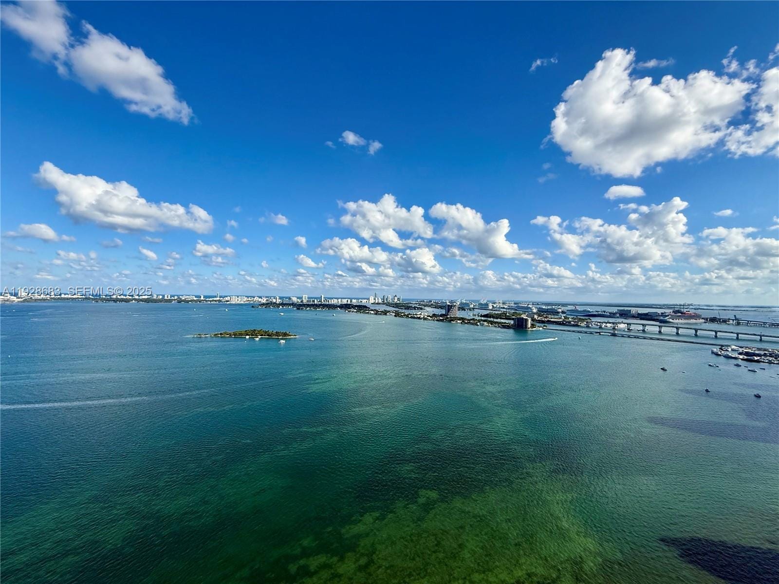 700 NE 24th Street 3303, Miami, FL 33137 photo 2