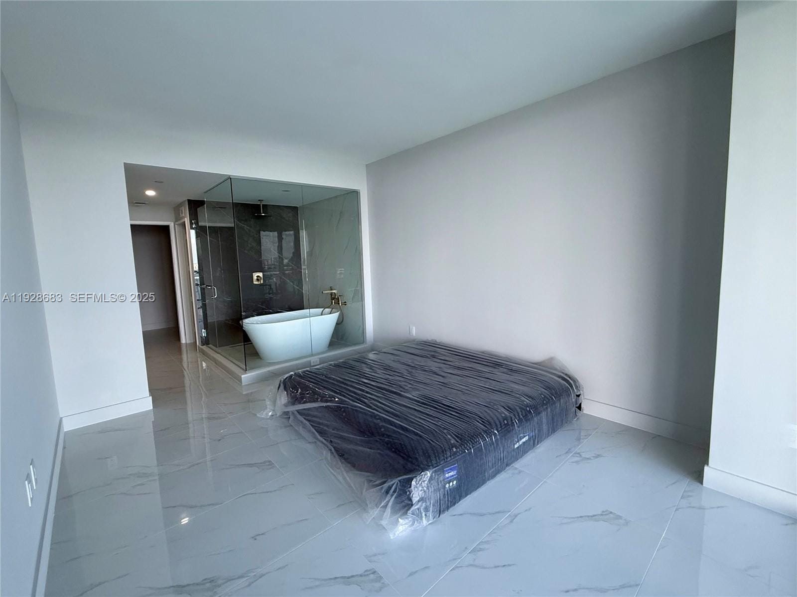 700 NE 24th Street 3303, Miami, FL 33137 photo 4