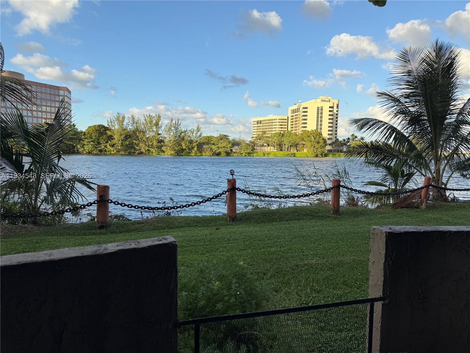 5199 NW 7th Street 115, Miami, FL 33126, Miami