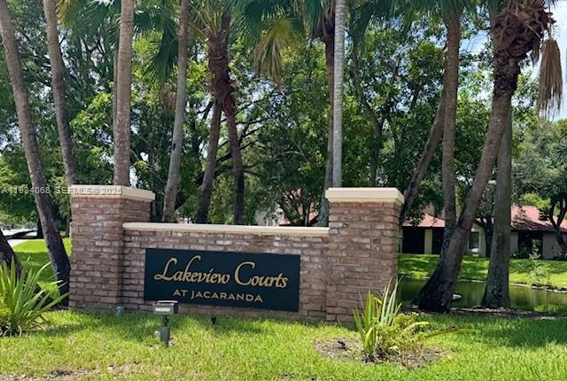 8951 W Sunrise Boulevard, Plantation, FL 33322, Plantation