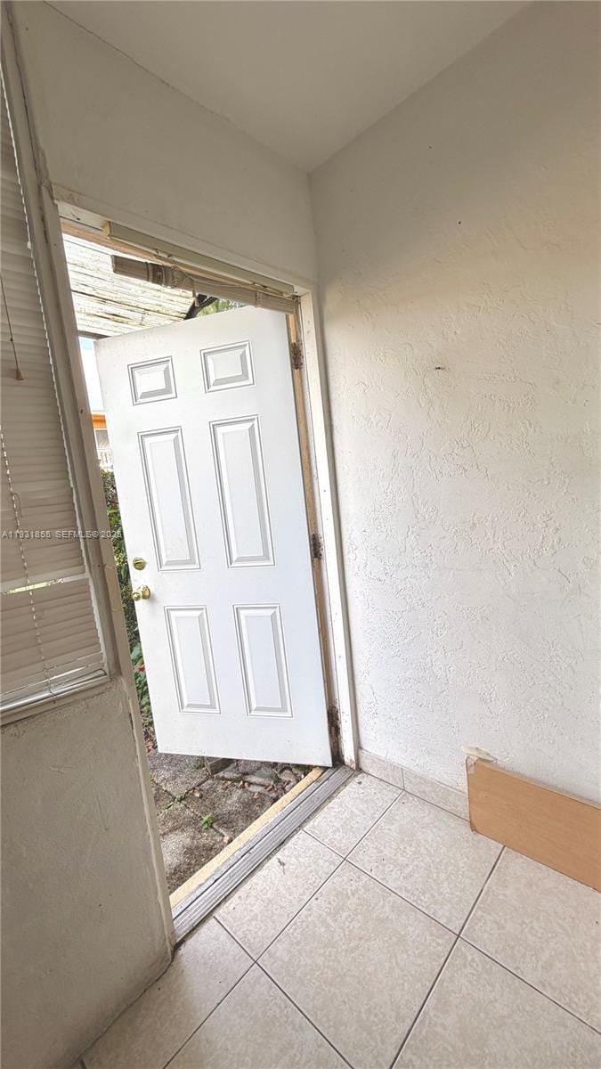 135 NE 202nd Terrace N6, Miami Gardens, FL 33179 photo 24