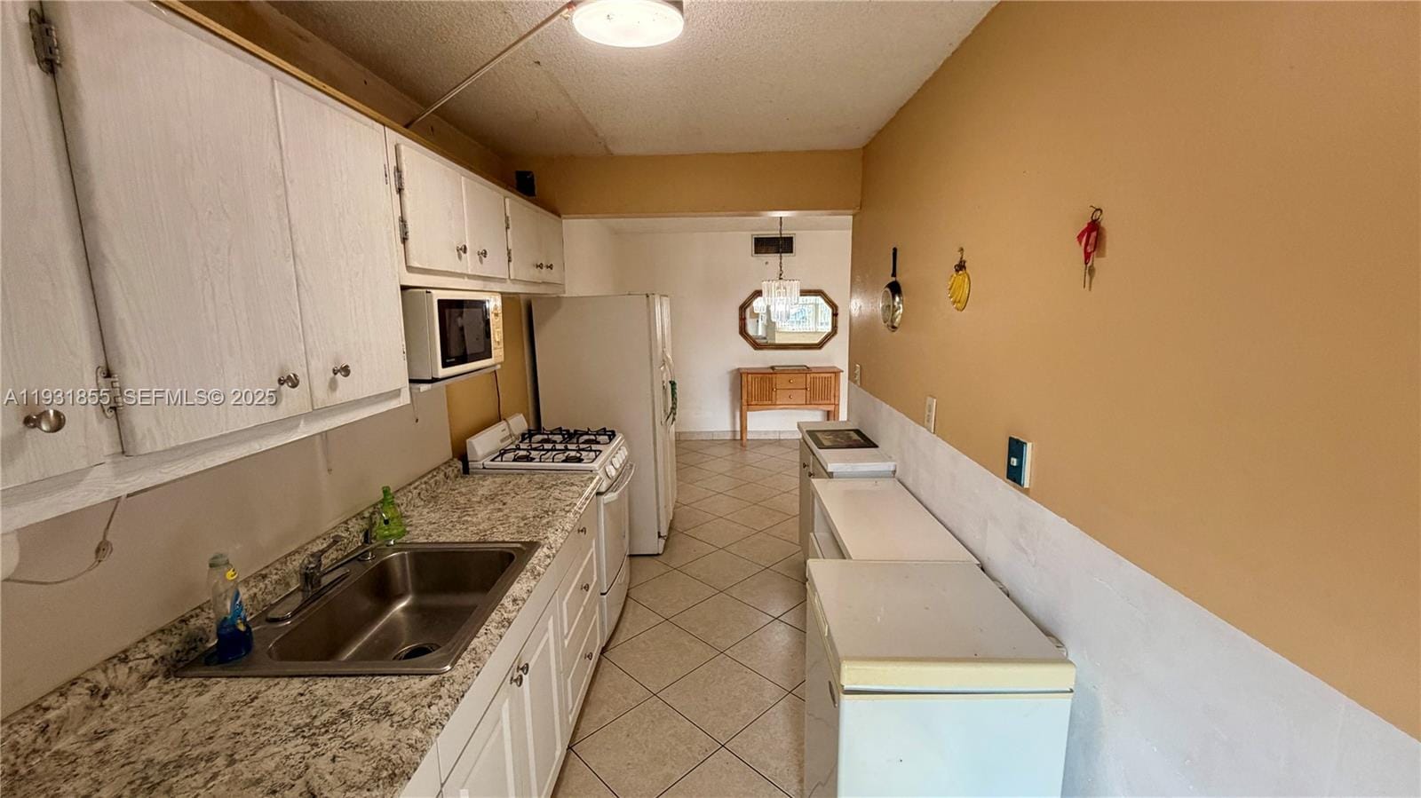 135 NE 202nd Terrace N6, Miami Gardens, FL 33179 photo 6