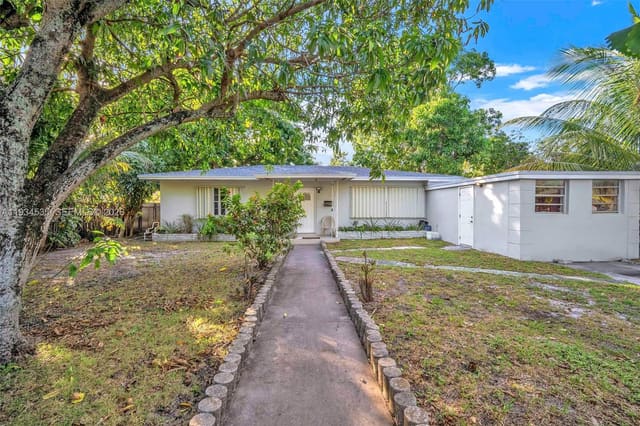 16234 NE 9th Court, North Miami Beach, FL 33162