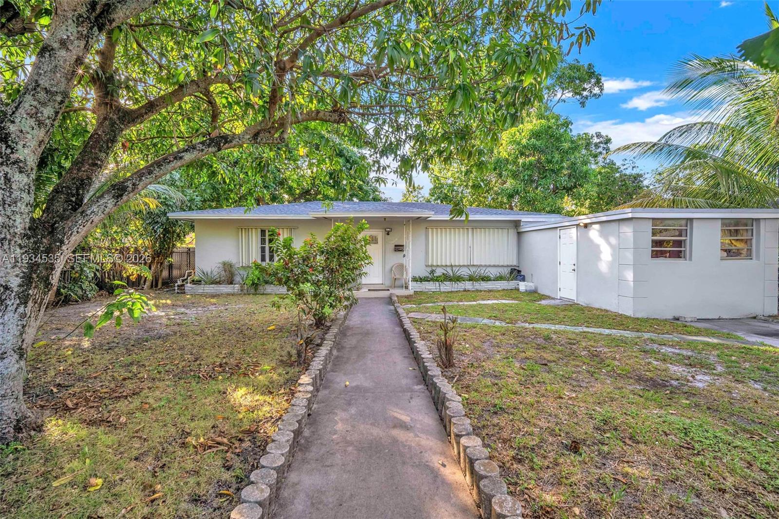 16234 NE 9th Court, North Miami Beach, FL 33162, North Miami Beach