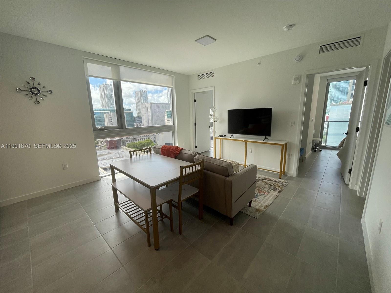 227 NE 2nd Street 1606 — photo 4