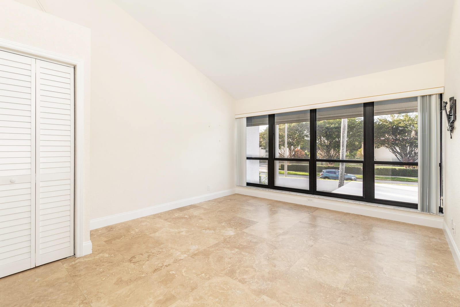1900 Presidential Way 1-F, West Palm Beach, FL 33401 photo 13
