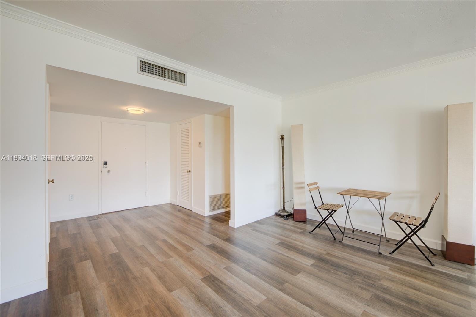 1075 92nd Street 504 — photo 10