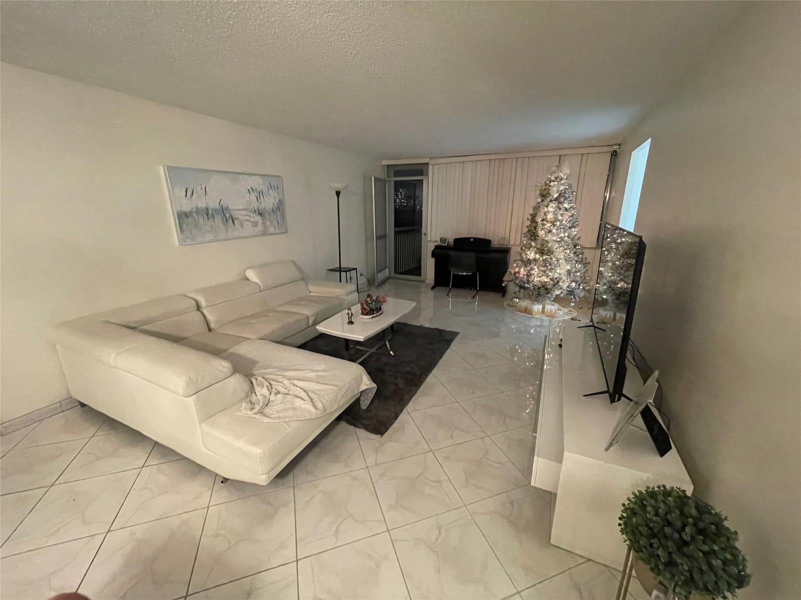 251 174th Street 220, Sunny Isles Beach, FL 33160 photo 21
