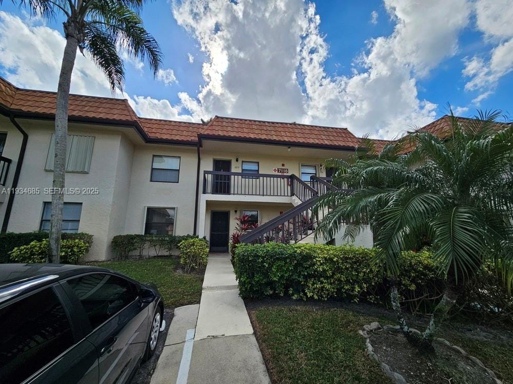 7118 Golf Colony Court 103, Lake Worth, FL 33467 photo 1