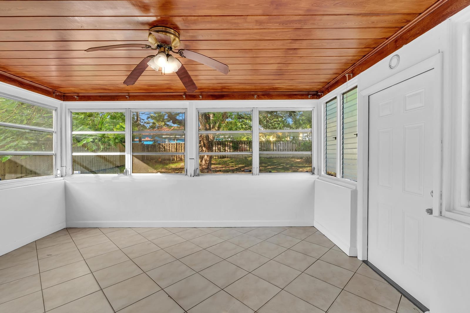 811 N B Street, Lake Worth Beach, FL 33460 photo 24
