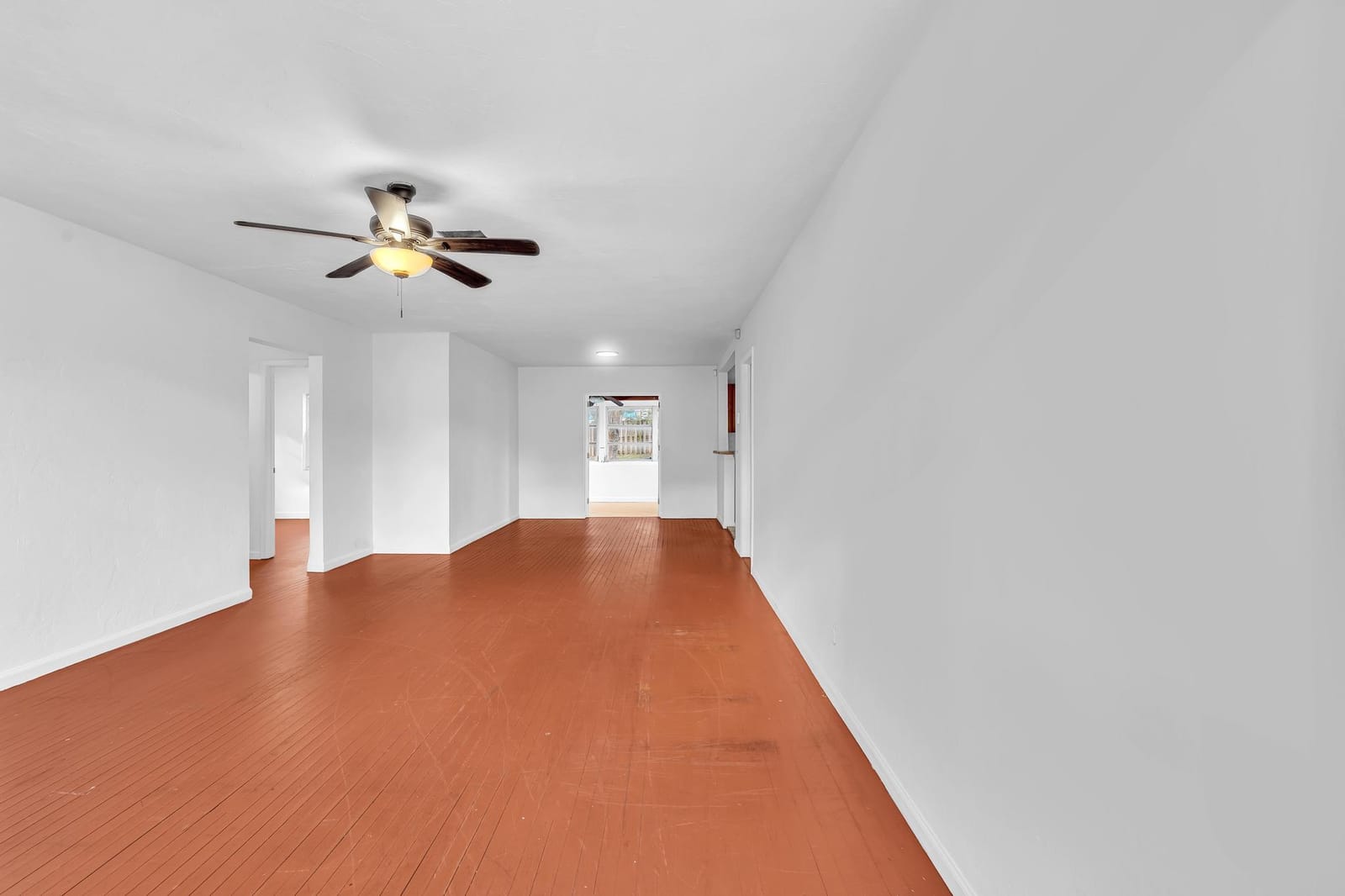 811 N B Street — photo 5