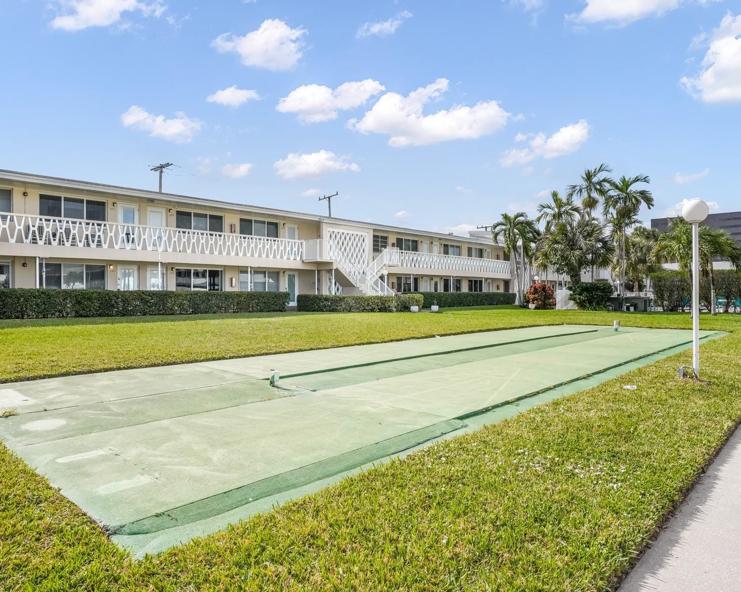 900 Atlantic Shores Boulevard 109, Hallandale Beach, FL 33009 photo 19