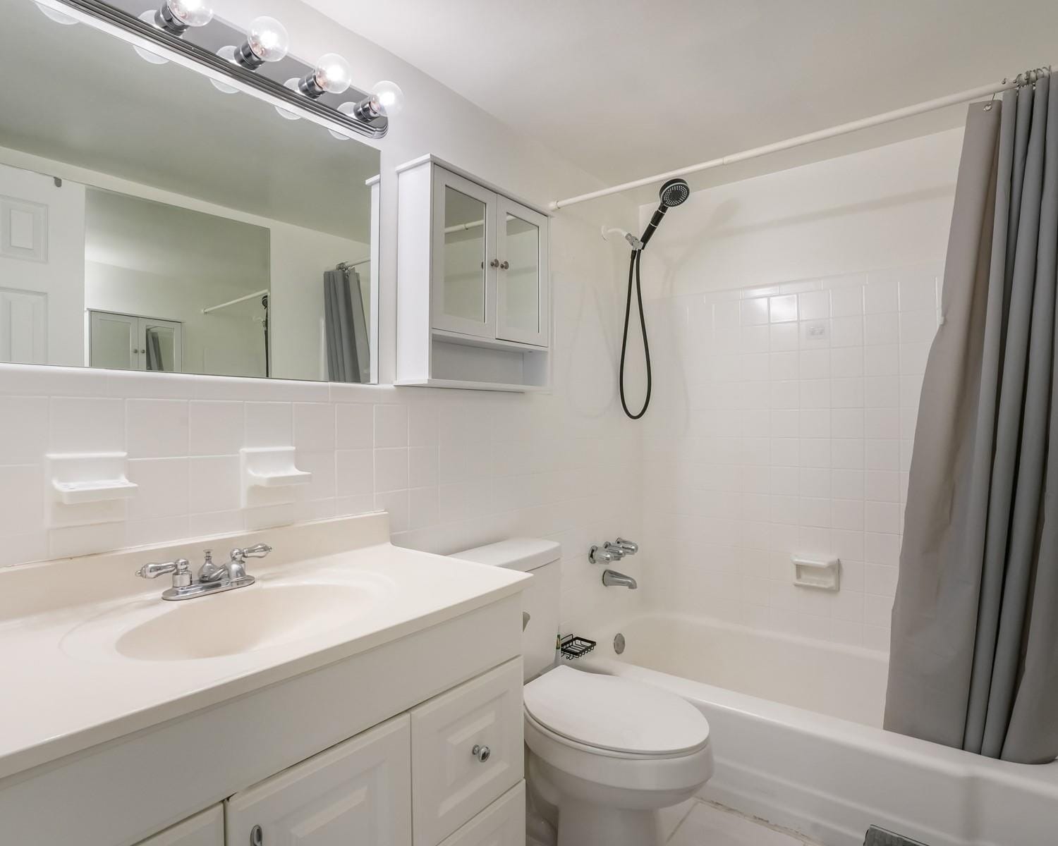 900 Atlantic Shores Boulevard 109, Hallandale Beach, FL 33009 photo 5