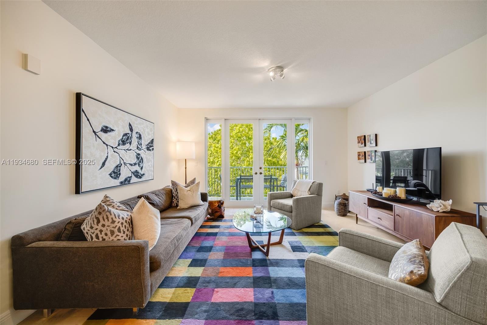 3540 Main Highway 305, Coconut Grove, FL 33133