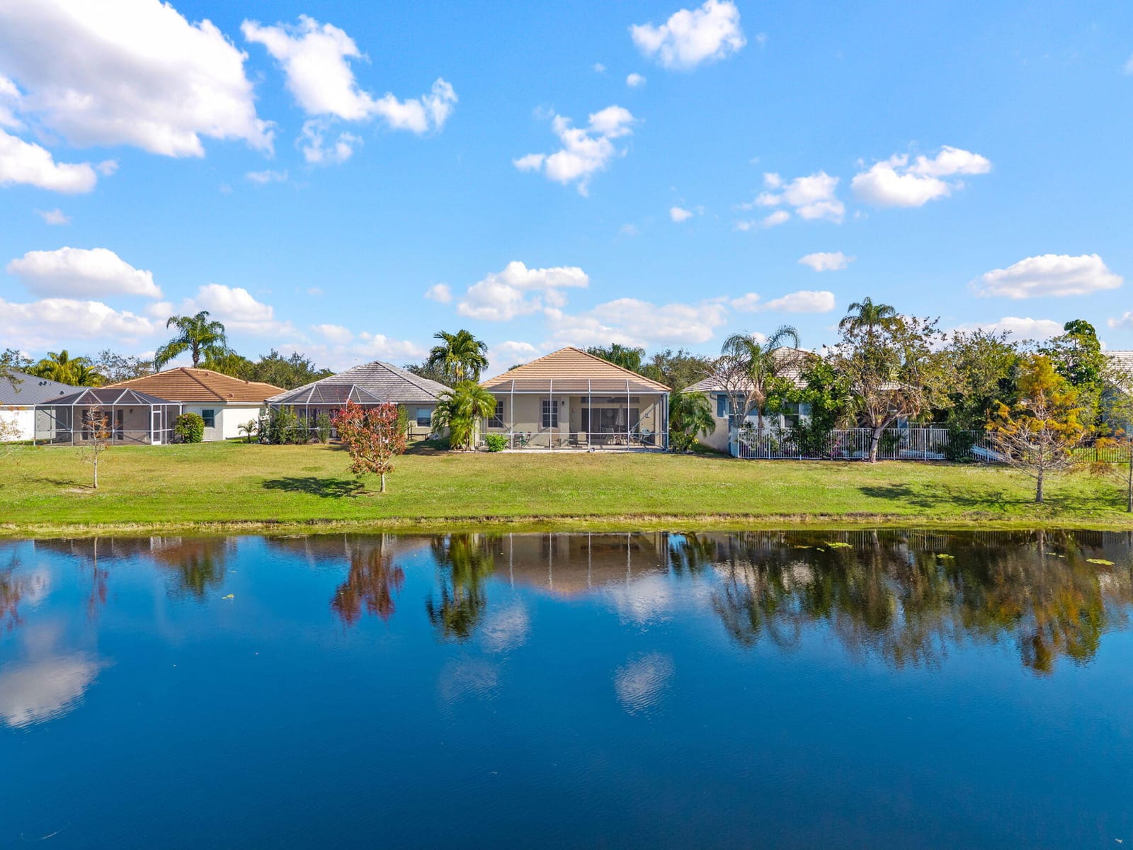 2501 Country Golf Drive, Wellington, FL 33414 photo 3