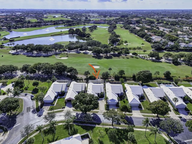 2294 Saratoga Bay Drive, sold in Saratoga Bay, West Palm Beach, FL