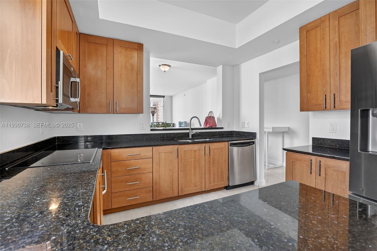 3340 NE 190th Street 1101, Aventura, FL 33180 photo 13