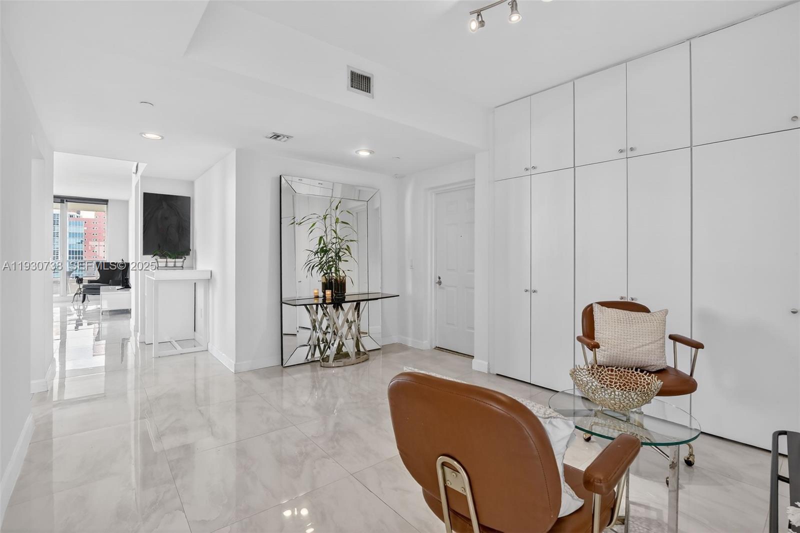 3340 NE 190th Street 1101, Aventura, FL 33180 photo 16