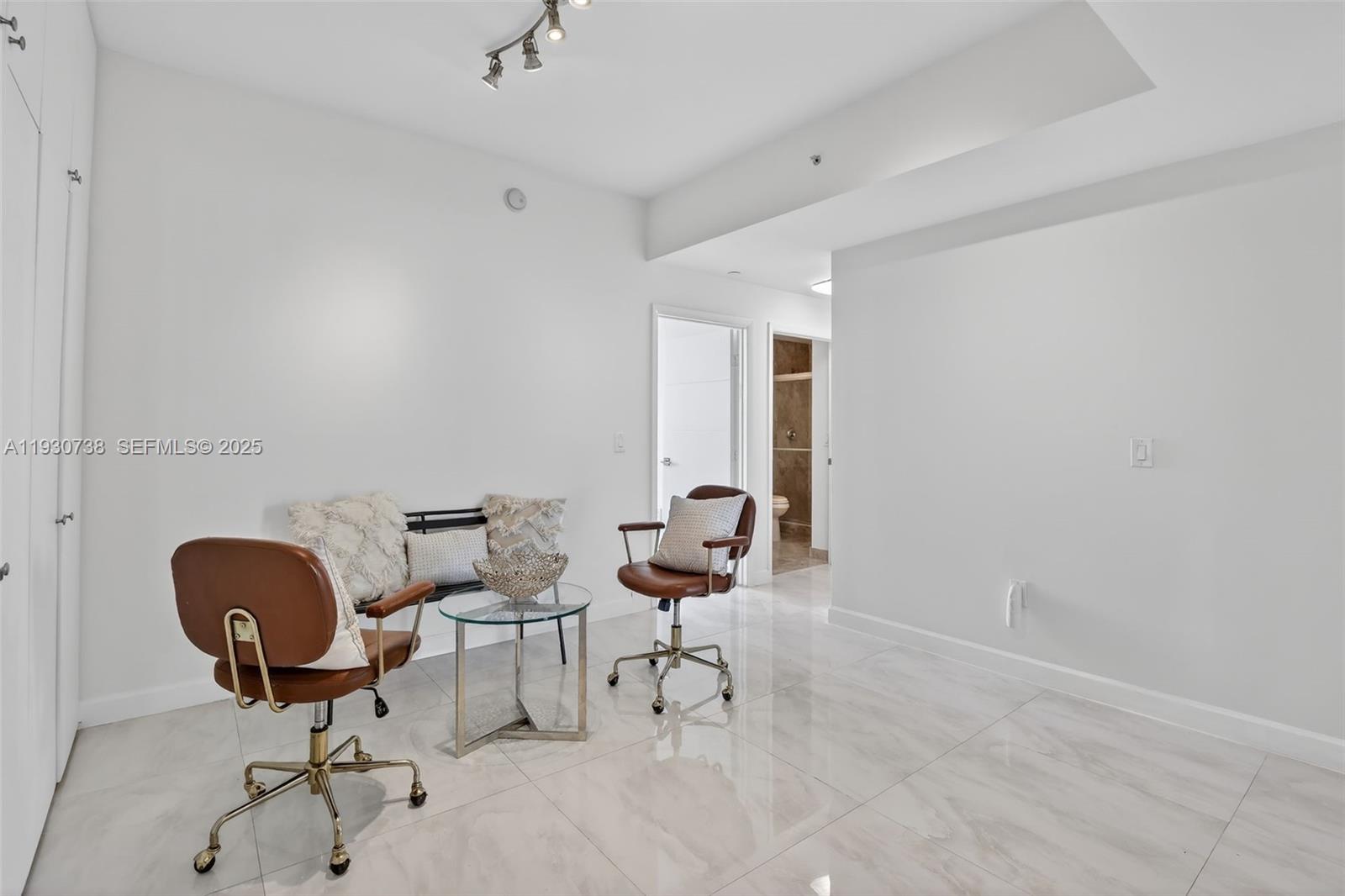 3340 NE 190th Street 1101, Aventura, FL 33180 photo 17