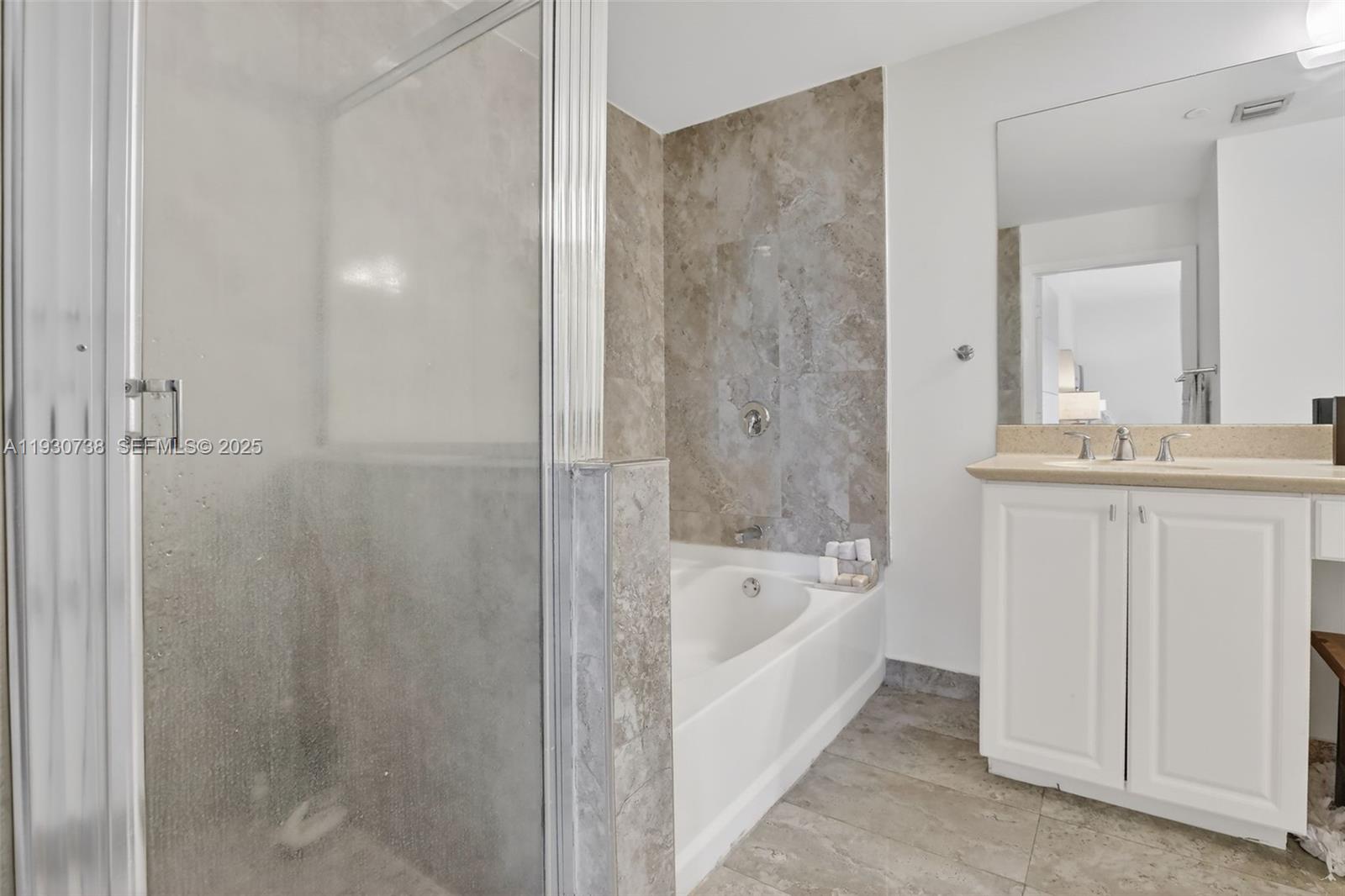 3340 NE 190th Street 1101, Aventura, FL 33180 photo 29