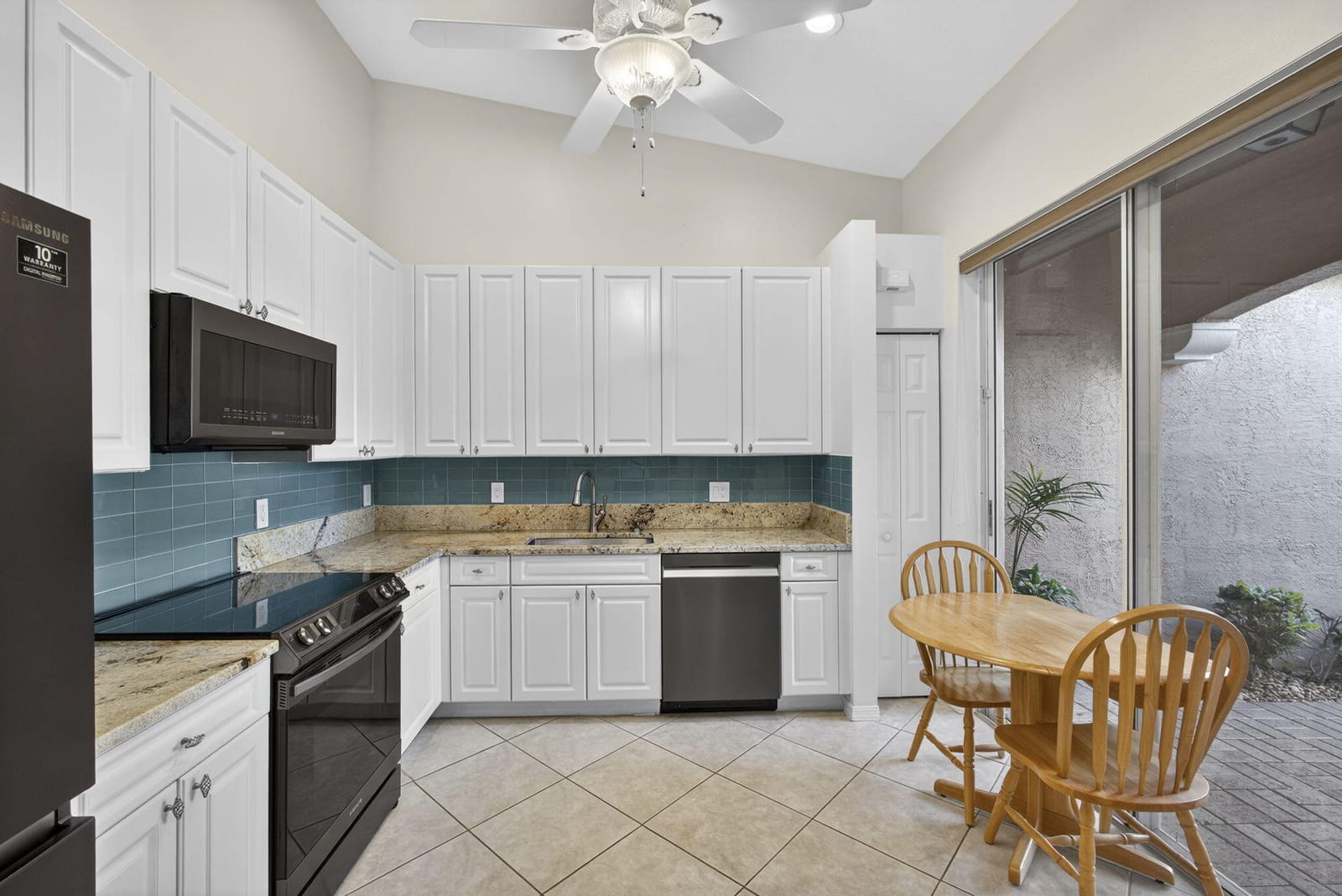 8638 Lineyard Cay, West Palm Beach, FL 33411 photo 7