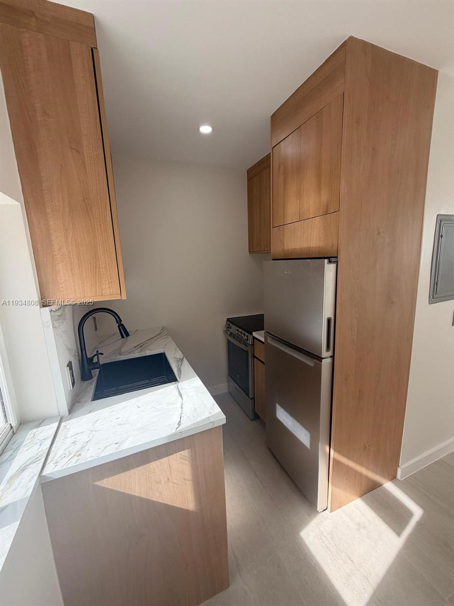 2436 SW 7th Street 9, Miami, FL 33135, Miami