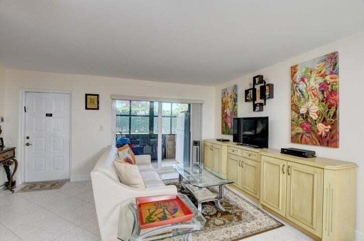 7539 S Oriole Boulevard 103 — photo 4