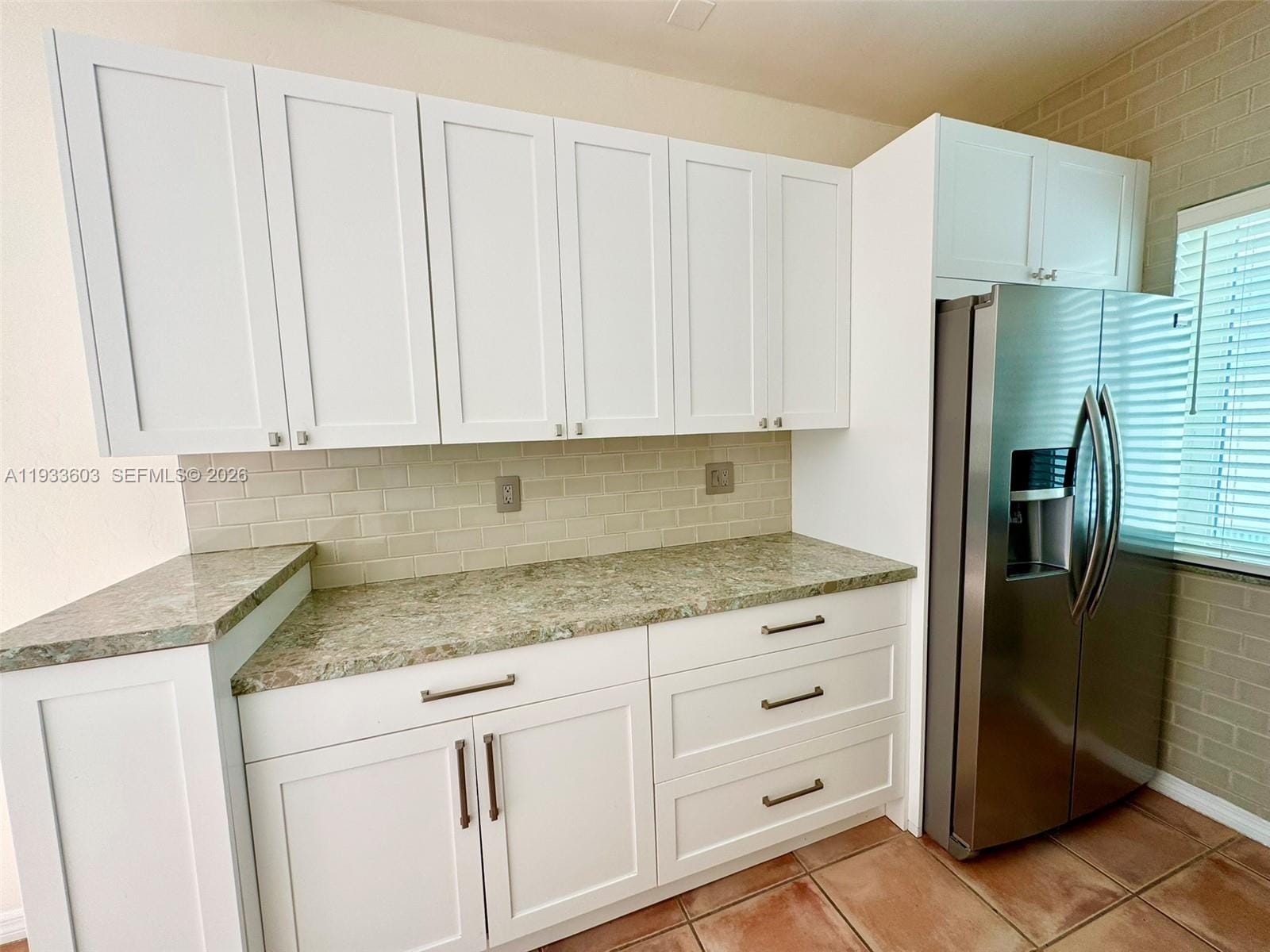 1925 Calais Drive 6 — photo 12