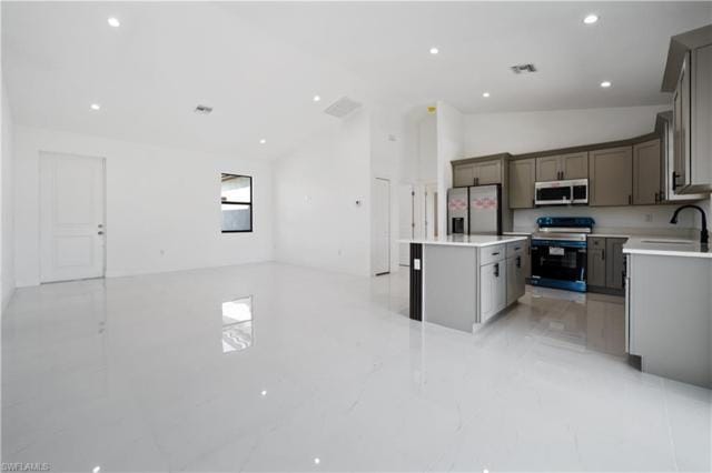 1213 NW 22nd Place — photo 5