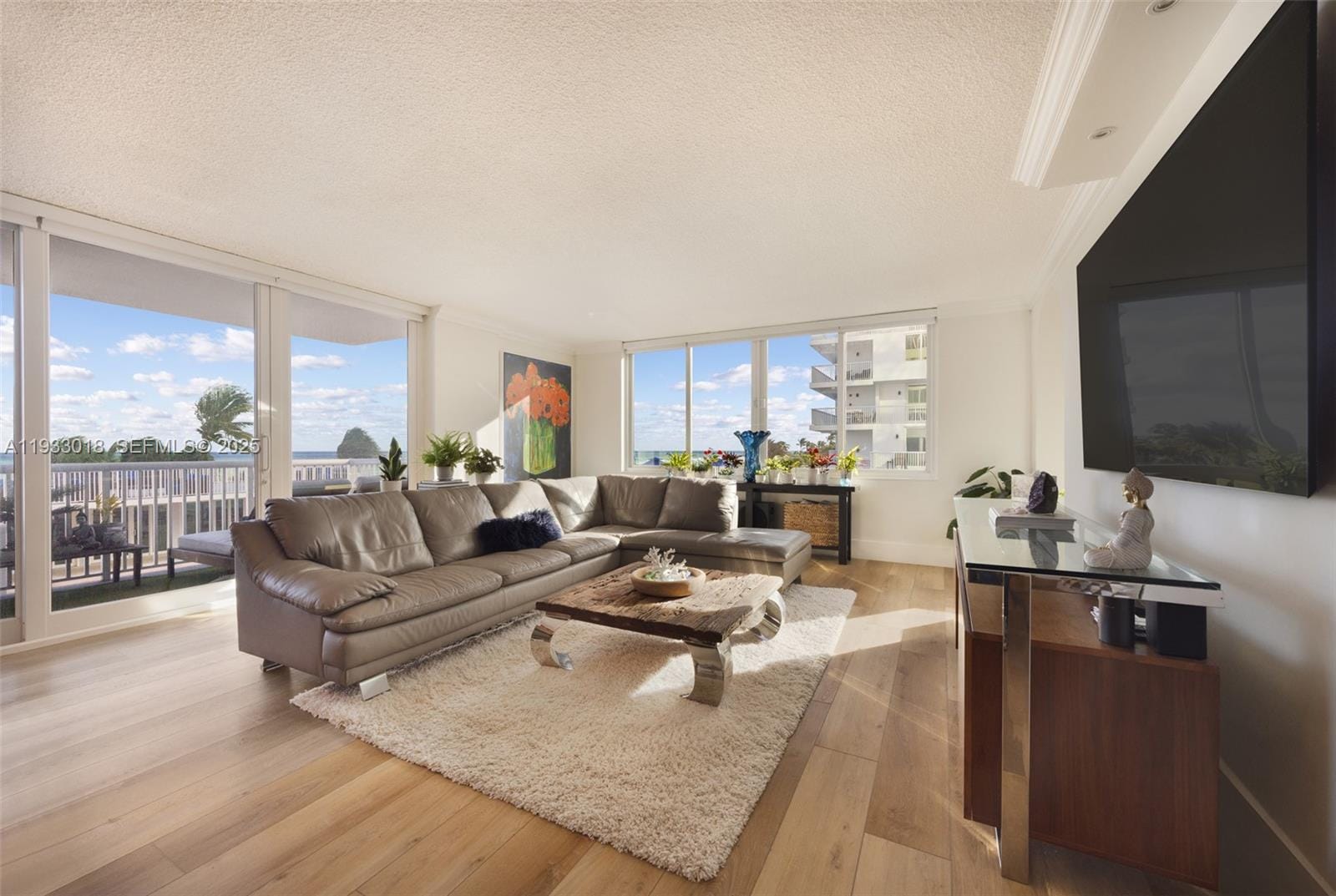 5401 Collins Avenue 102, Miami Beach, FL 33140 photo 5