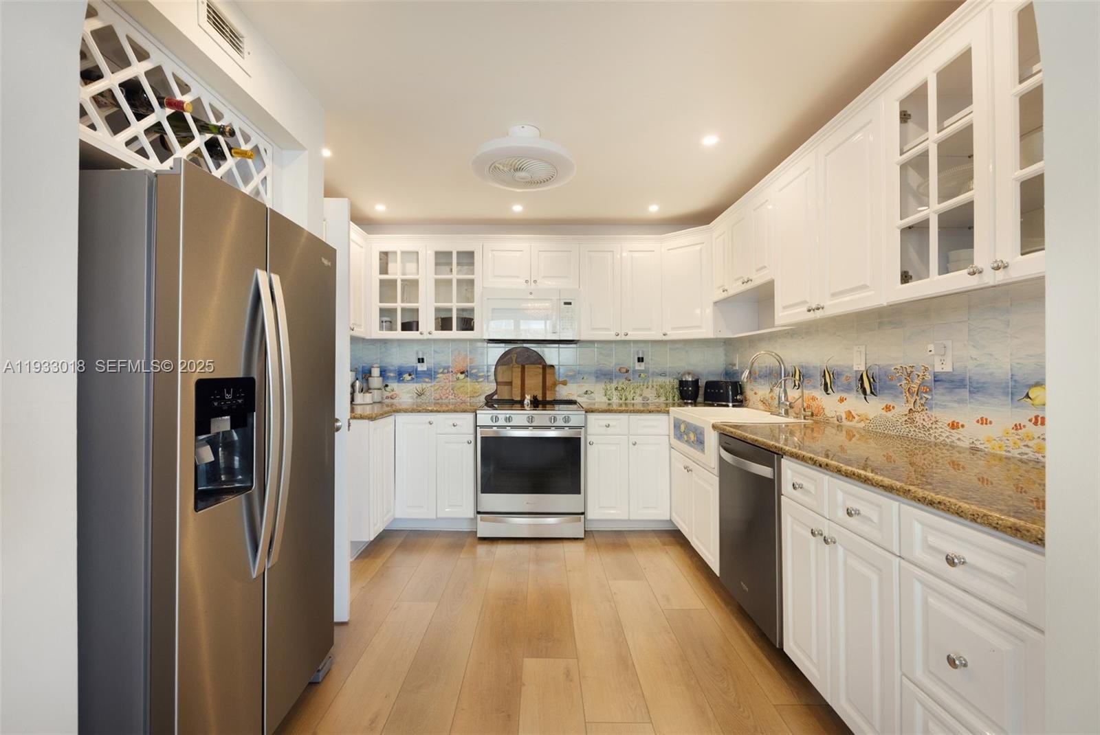 5401 Collins Avenue 102, Miami Beach, FL 33140 photo 8